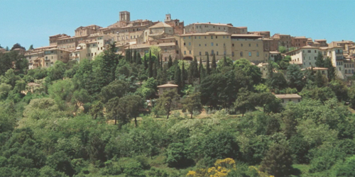 File:Italy-new-moon.jpg