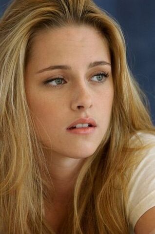File:Kristen-stewart-20081029-467444.jpg