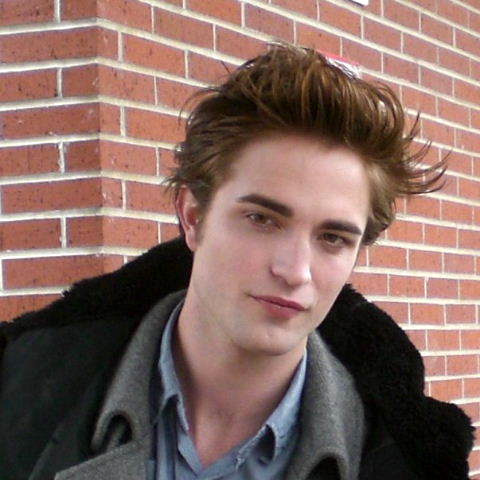 File:Imgrobert-pattinson1.jpg