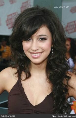 File:Christian serratos.jpg