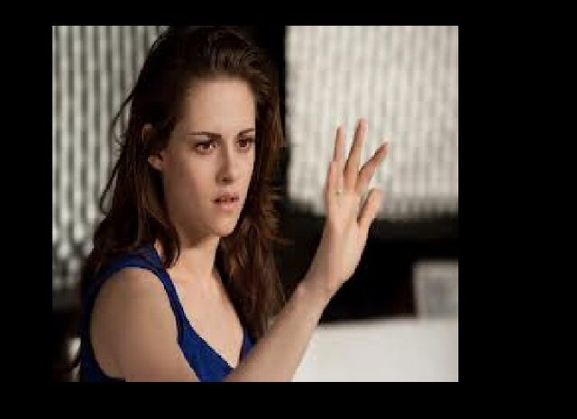 File:Bella look ring.jpg
