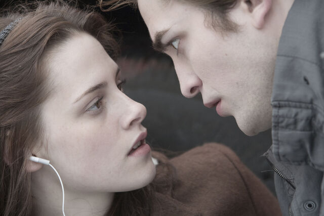File:Twilight (2).jpg
