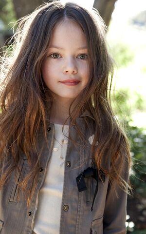 File:Mackenzie-foy-100710-4.jpg