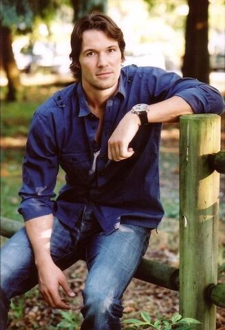 File:Daniel-cudmore546871.jpg