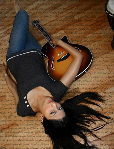 File:Tinsel-korey-1.jpg