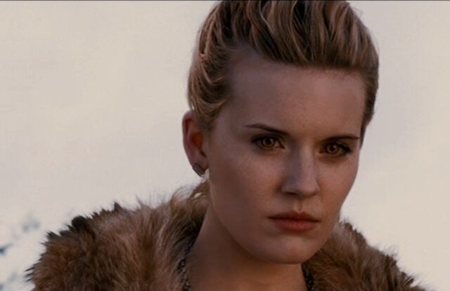 File:Irinawatch.jpg