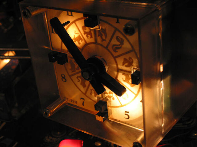 File:Twilight Zone Pinball Machine-5-160.jpg