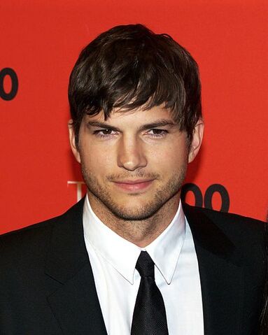 Datei:Ashtonkutcher.jpg