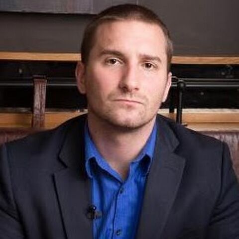 File:John Iadarola Profile Pic.jpg