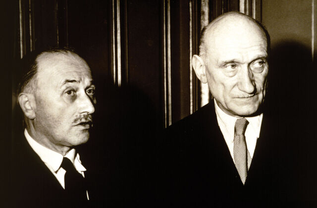File:Monnet schuman.jpg