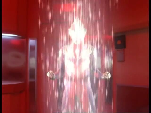 File:Tiga Teleporting.jpg