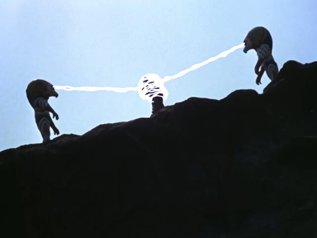 File:Seven 34.jpg