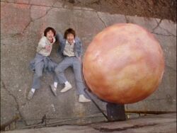 Algona-egg