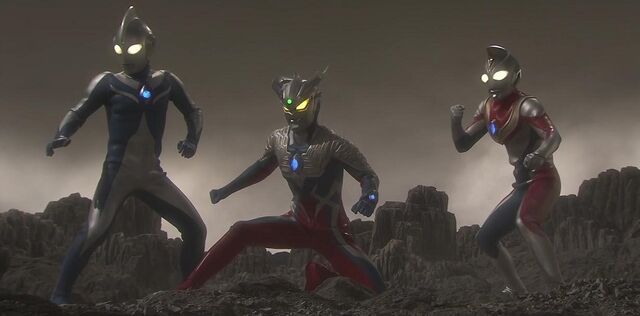 File:Ultraman-Saga-2012-4.jpg