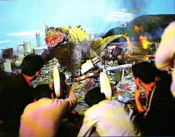 File:Neronga Behind the Scenes.jpg