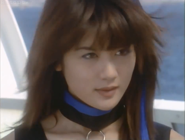 File:Rucia ''warning'' Mayumi.png