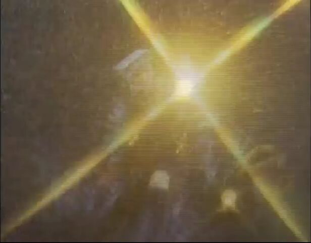 File:Flashes .jpg