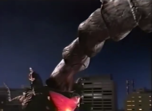 File:DlenGeran Extendable Neck.png