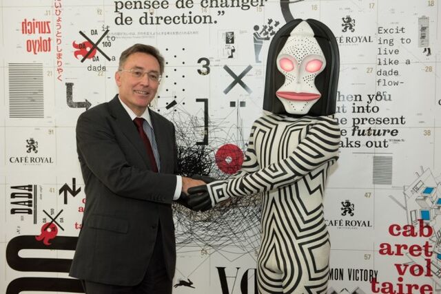 File:Dada with Urs Bucher.jpg