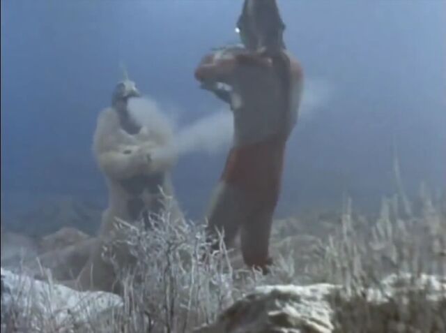 File:Frozen Snow Frezzer.jpg