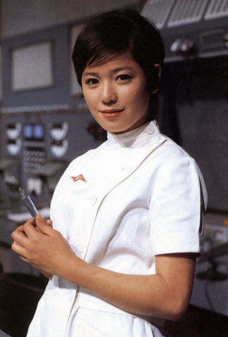 File:Anne Yuri IV.png