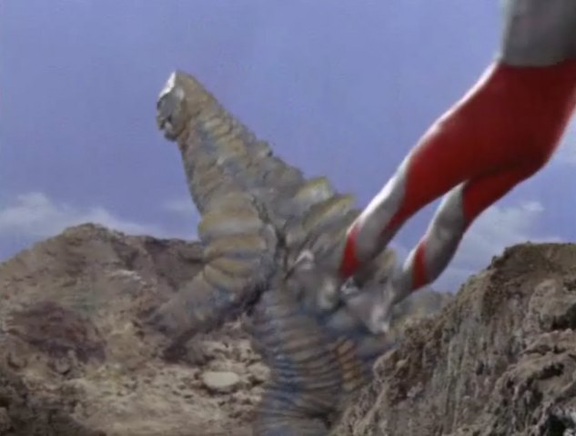 File:Ultraman Dive Kick.png