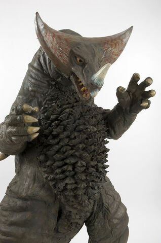 File:Gomora-Suit 2.jpg