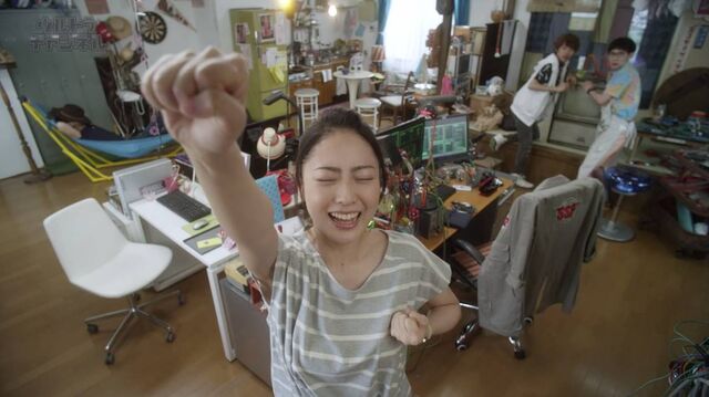 File:Naomi happy.jpeg