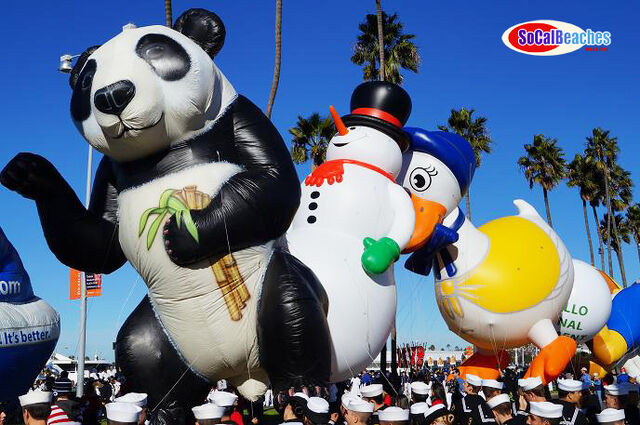 File:2-San-Diego-Big-Bay-BalloonParade-2012-Floats-and-Balloons.jpg