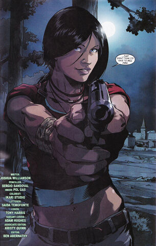 File:Chloe in comic.jpg