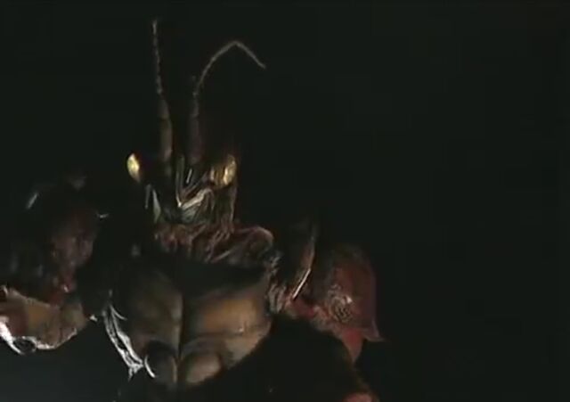 File:LineKaiju8.jpeg