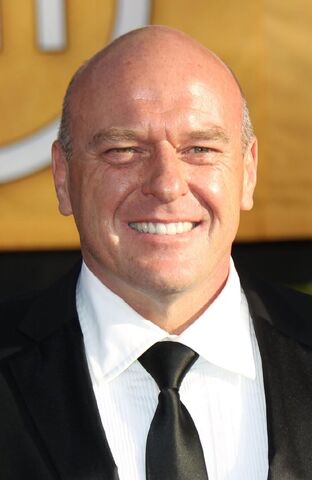 File:Dean Norris (9).jpg