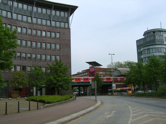 Datei:Hh-holstenstrBhf.jpg