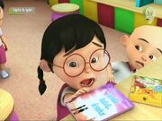 Mei mei tergesa-gesa cop buku