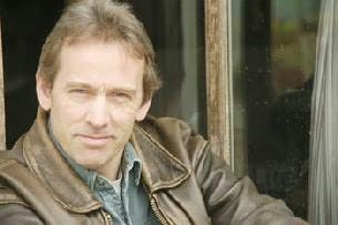 File:Jasper Fforde.jpeg