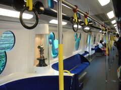 800px-DisneylandMTrain-InteriorCenter