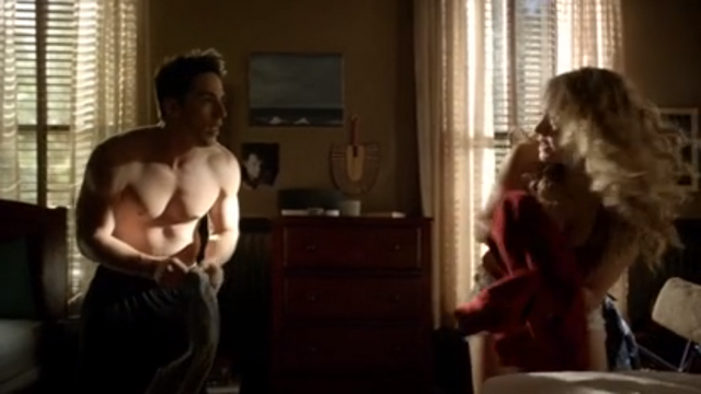 File:Tyler-liv-6x12.png