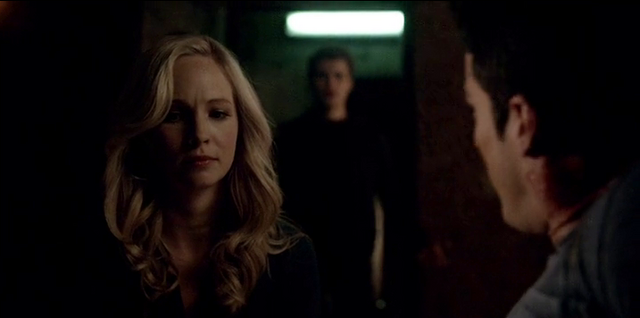 File:Caroline founds Tyler 5x15.png