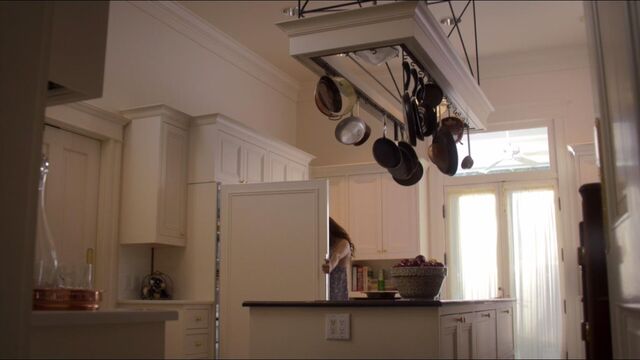 File:Hayleykitchen.jpg
