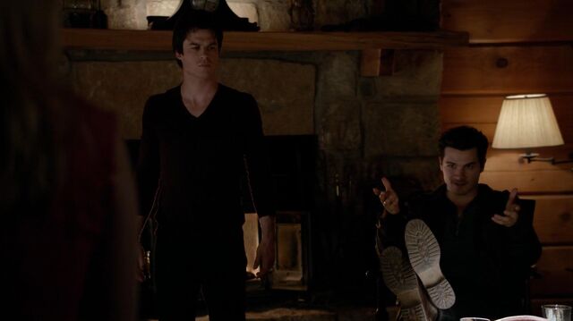 File:The.vampire.diaries.s05e20.1080p.web.dl.x264-mrs.mkv snapshot 25.34 -2014.05.14 02.31.09-.jpg