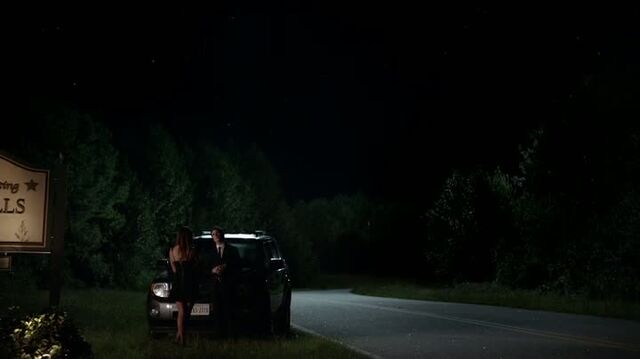 File:6X07-98-ElenaDamon.jpg