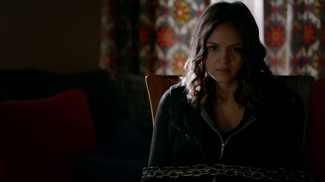 File:717-087~Valerie-Rayna.png