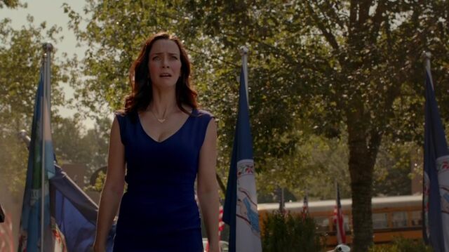 File:7X01-67-Lily.jpg