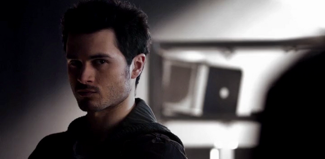 File:Enzo in 5x16.png