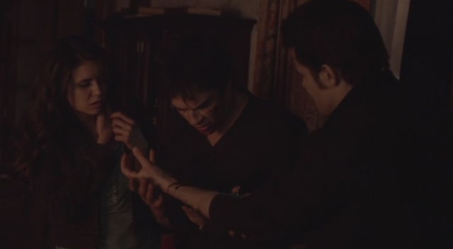File:Damon struggling.png