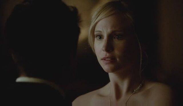 File:Picturesofyoucaroline.jpg