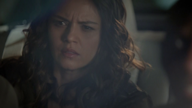 File:718-044-Rayna.png