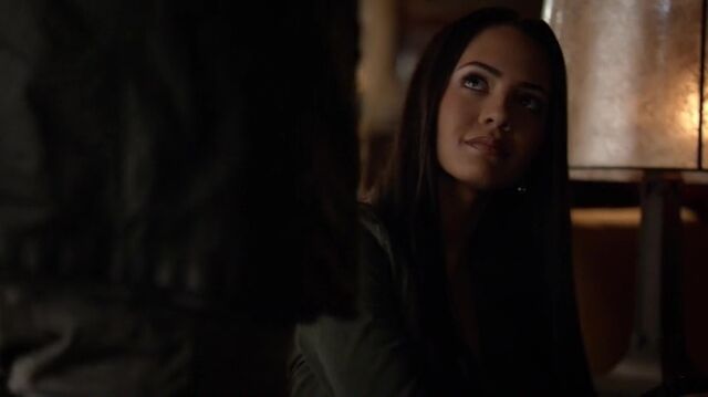 File:6X16-19-Sarah.jpg