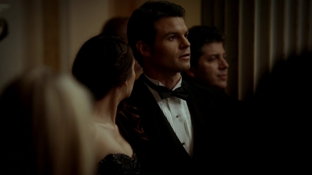 File:3x14-Dangerous-Liaisons-elijah-29029581-1280-720.png