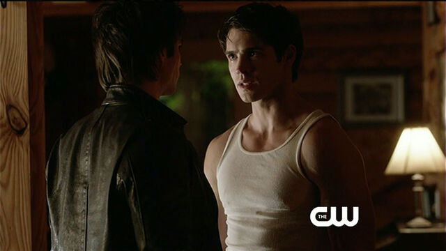 File:Tvd 4x10-12.jpg